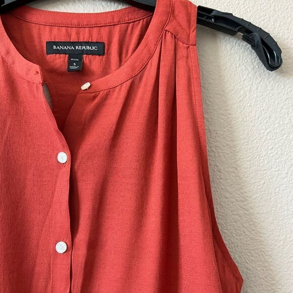 Banana Republic Button Front Racerback Sleeveless Top - Picture 3 of 4